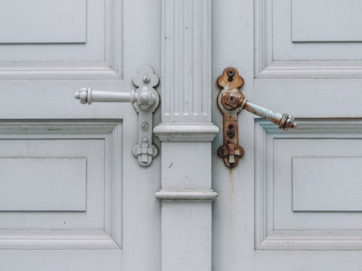 Door handles