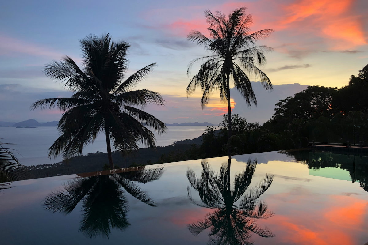 Infinity-pool-at sunset on a Thai island